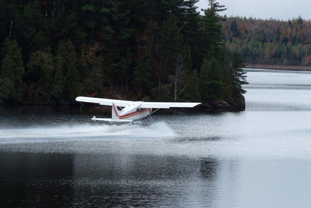 Pourvoirie Du Lac Blanc Saint-Alexis-des-Monts Esterno foto